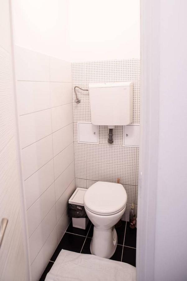 Peaceful, Cozy And New Apartment With Balcony Budapest Exterior photo